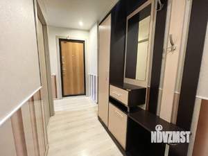 3-к квартира, вторичка, 58м2, 1/9 этаж