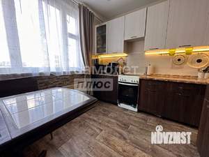 2-к квартира, вторичка, 58м2, 7/17 этаж