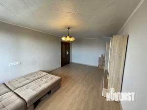 3-к квартира, вторичка, 68м2, 19/22 этаж