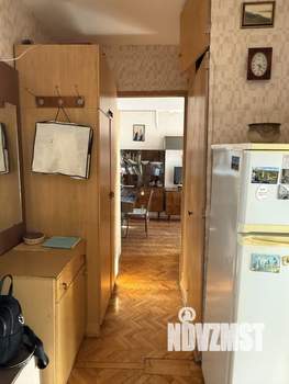 2-к квартира, вторичка, 43м2, 8/9 этаж
