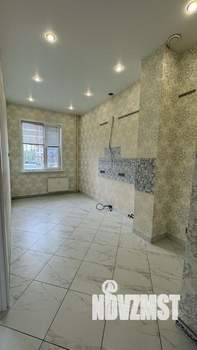 2-к квартира, вторичка, 66м2, 1/16 этаж