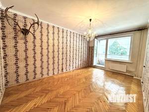 2-к квартира, вторичка, 43м2, 1/9 этаж