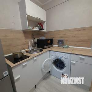 2-к квартира, вторичка, 45м2, 1/9 этаж