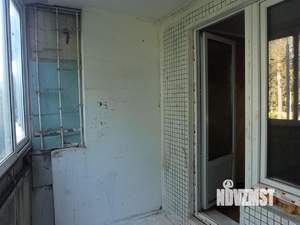 Студия квартира, вторичка, 43м2, 1/9 этаж