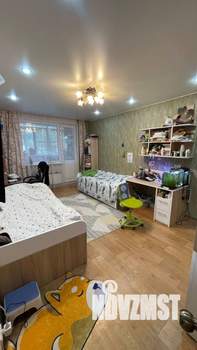 3-к квартира, вторичка, 58м2, 2/10 этаж