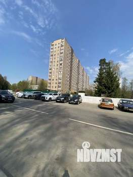 3-к квартира, вторичка, 63м2, 1/14 этаж