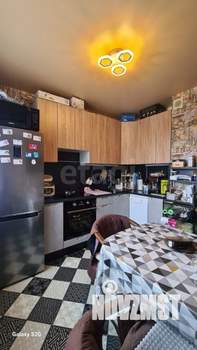 2-к квартира, вторичка, 53м2, 10/14 этаж