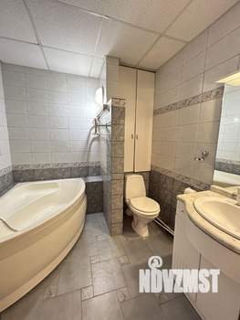 3-к квартира, вторичка, 67м2, 3/22 этаж