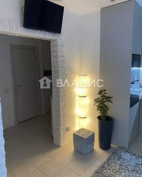2-к квартира, вторичка, 58м2, 3/10 этаж