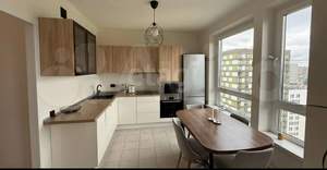 2-к квартира, вторичка, 70м2, 16/17 этаж