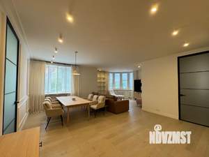 3-к квартира, вторичка, 121м2, 2/8 этаж
