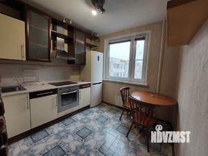 2-к квартира, вторичка, 50м2, 3/17 этаж