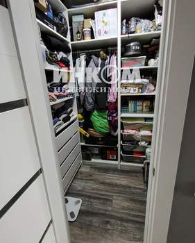 2-к квартира, вторичка, 69м2, 8/18 этаж