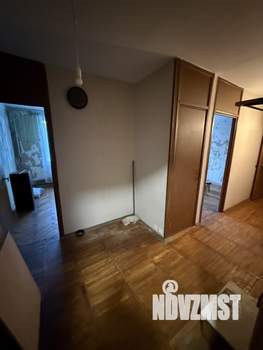 3-к квартира, вторичка, 61м2, 1/9 этаж