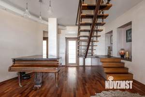 6-к квартира, вторичка, 215м2, 8/9 этаж