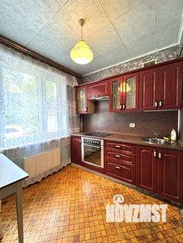2-к квартира, вторичка, 43м2, 1/9 этаж