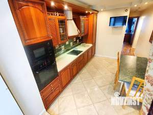 4-к квартира, вторичка, 101м2, 11/17 этаж