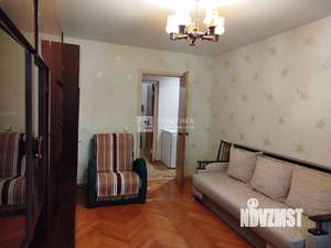 2-к квартира, вторичка, 45м2, 1/9 этаж