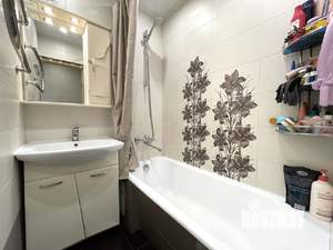 3-к квартира, вторичка, 58м2, 1/9 этаж